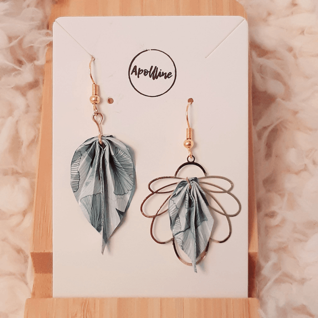 LES DIFFÉRENTES – boucles d'oreilles asymétriques en origami